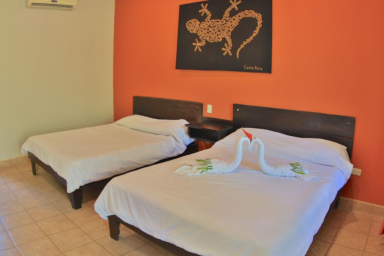 Pitaya Lodge Потреро Екстериор снимка