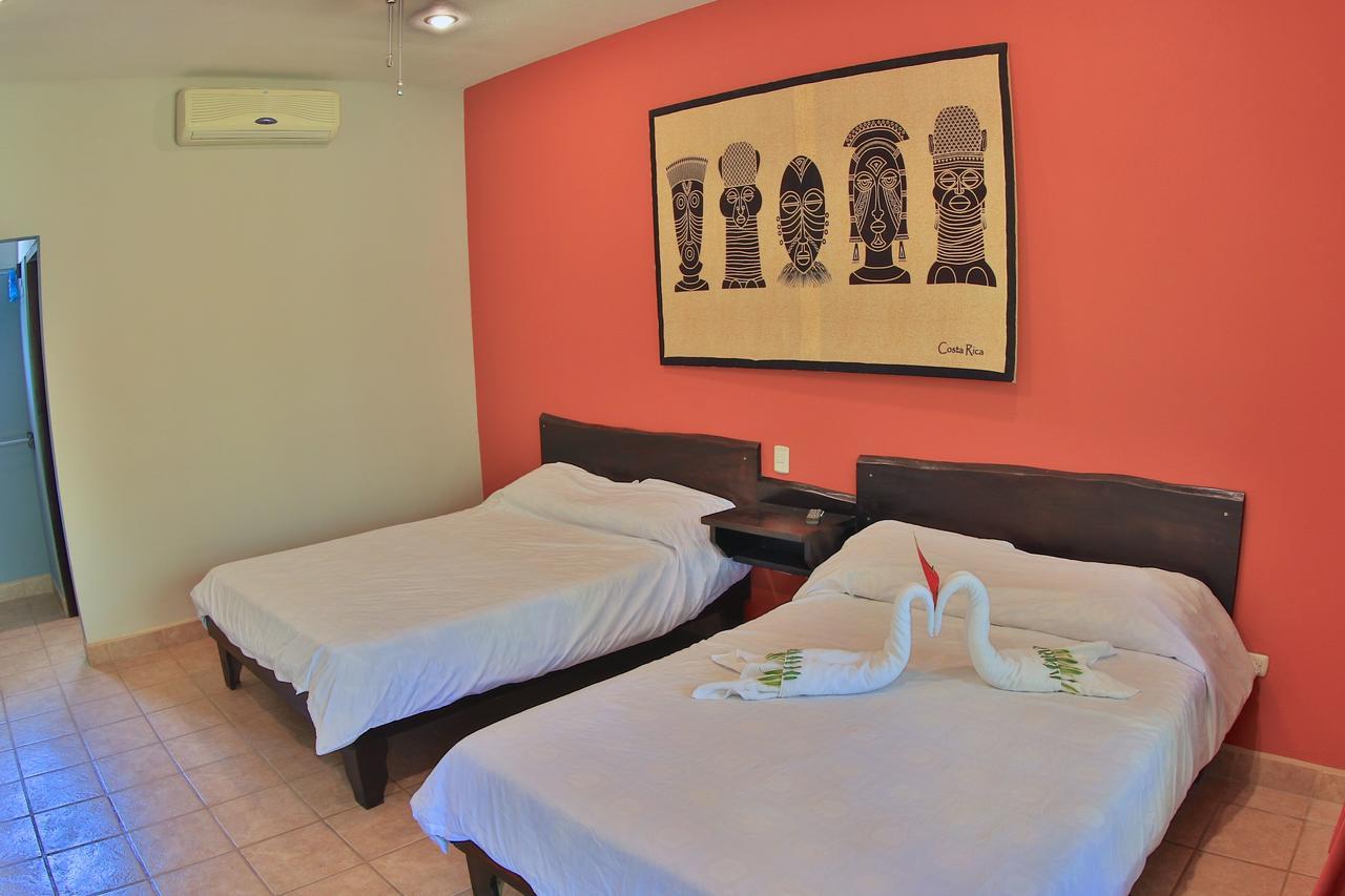 Pitaya Lodge Потреро Екстериор снимка